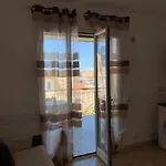شقة Dea Seaview *