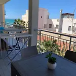 شقة Dea Seaview *