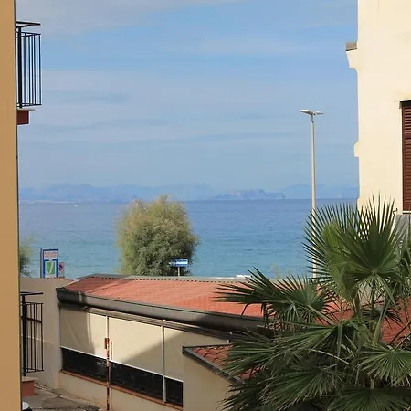 Διαμέρισμα Dea Seaview